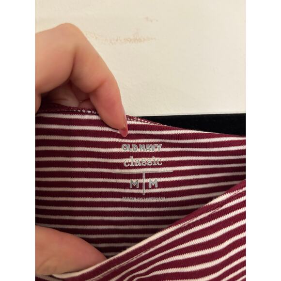 Old Navy Shirt Womens Medium Boat Neck Tee Burgundy White Striped Short Sleeve - Picture 3 of 5